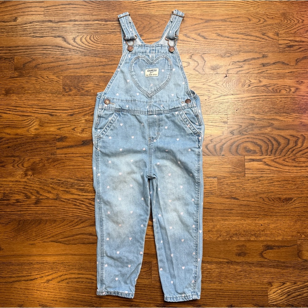OshKosh B’gosh Girls Light Blue Denim Overalls Pink Heart Prints & Bib Pocket 3T